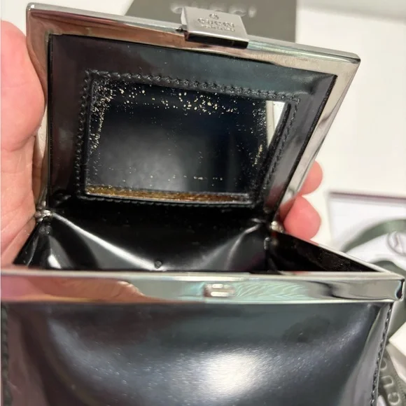 Authentic GUCCI Black patent Leather Accessory jewelry Box cards and certificate - Picture 9 of 12